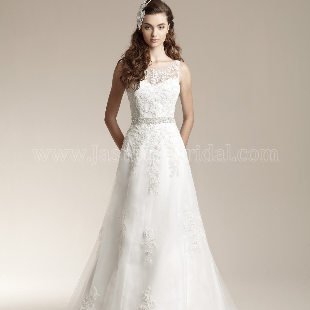 Jasmine Bridal Wedding Gown